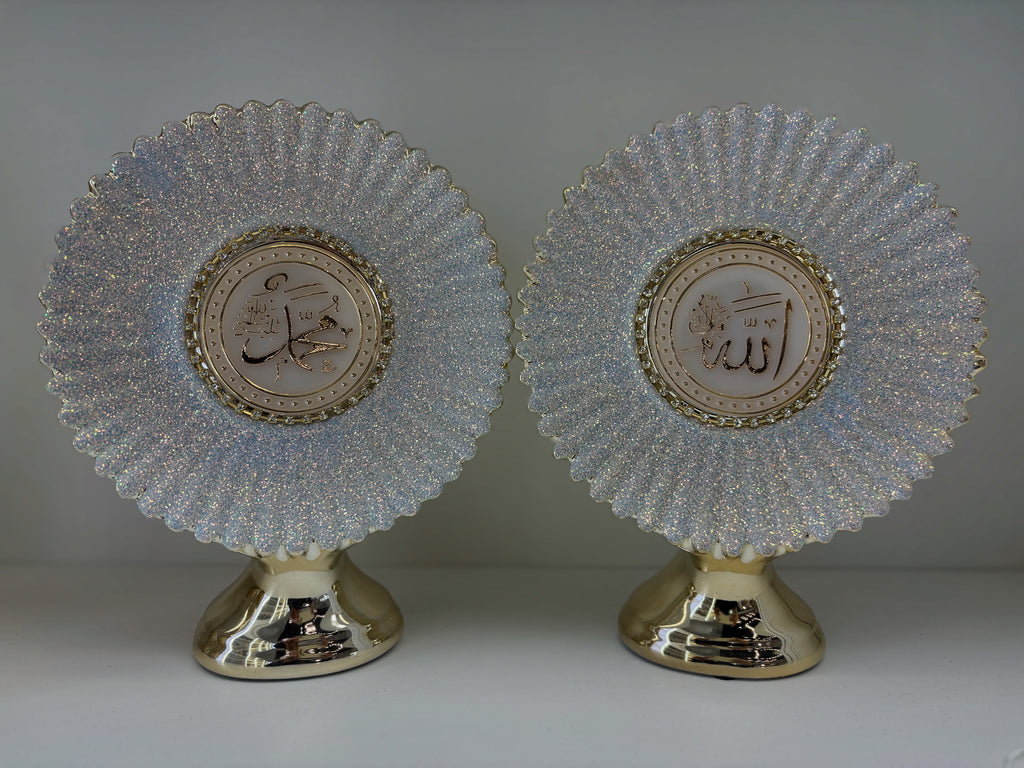 slamic decorative items with the names of Allah and Muhammad in Arabic calligraphy.