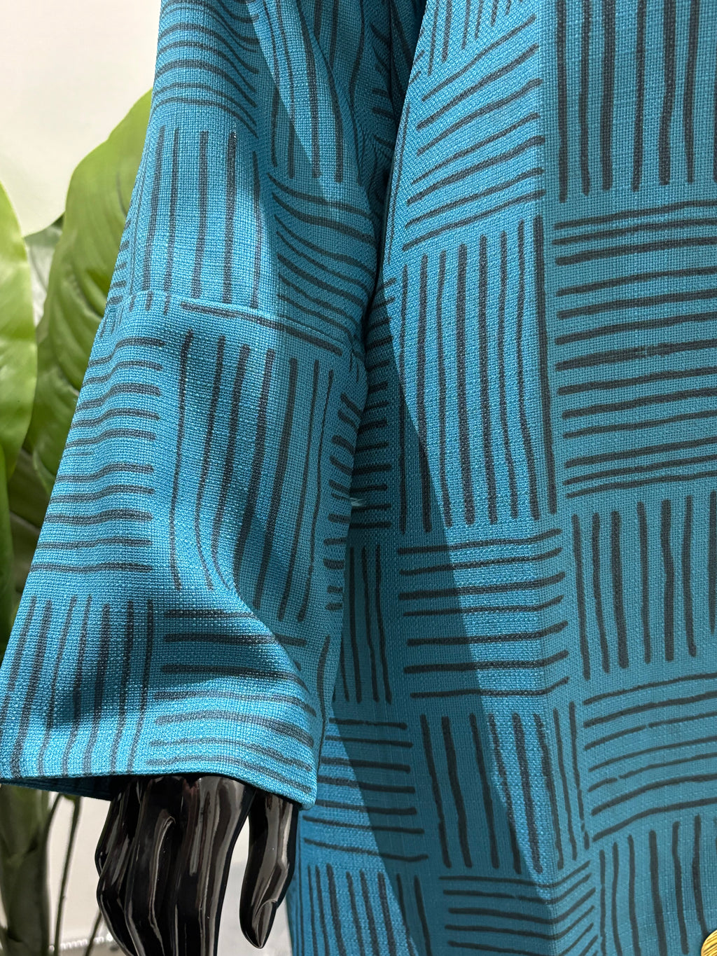 blue with black line abaya