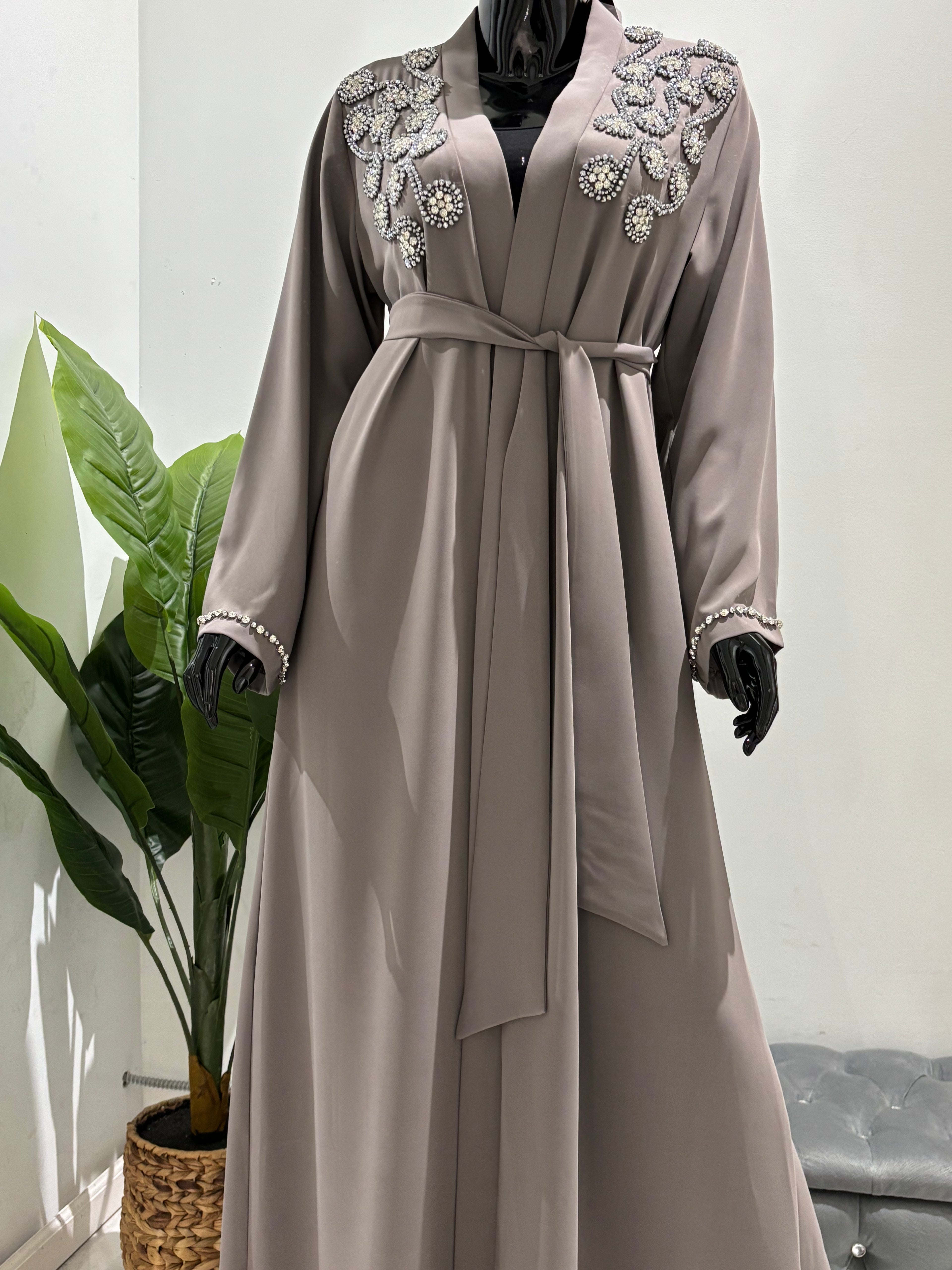 Beige abaya