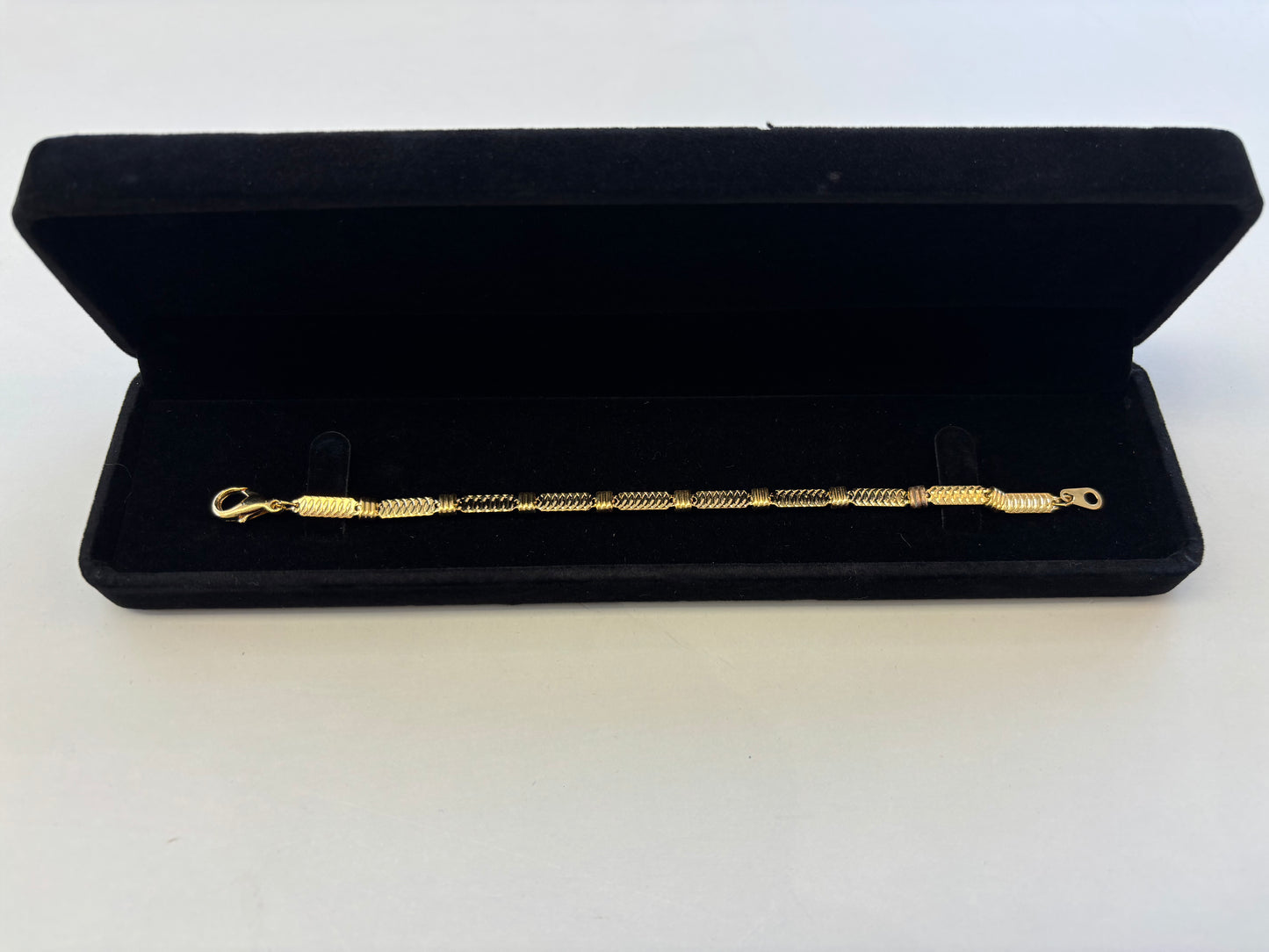 Bracelet